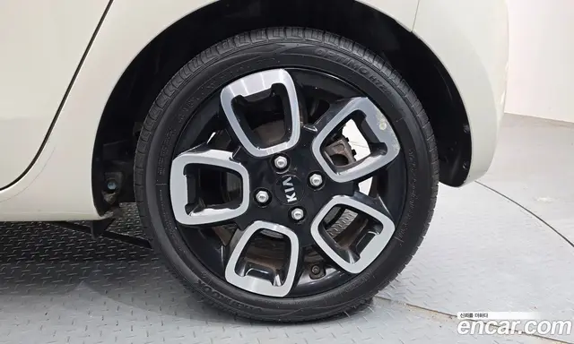 Kia Ray 2018 1.0 автомат (гидро), миниатюра 7