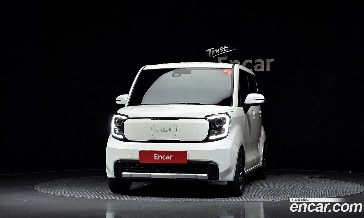 Kia Ray 2023 0.1 автомат (гидро), фото 3