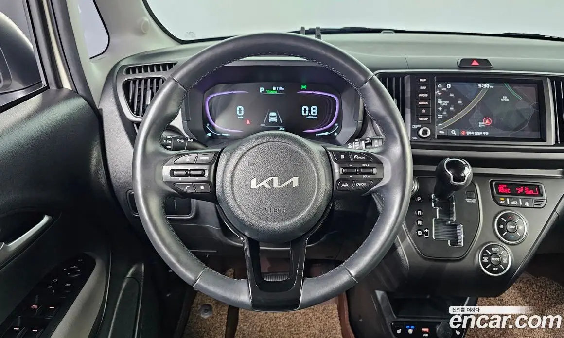 Kia Ray 2023 1.0 автомат (гидро), фото 21