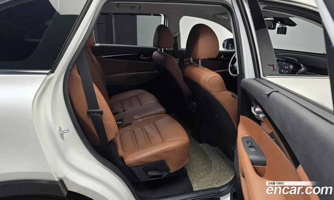 Kia Sorento 2019 2.0 автомат (гидро), фото 11