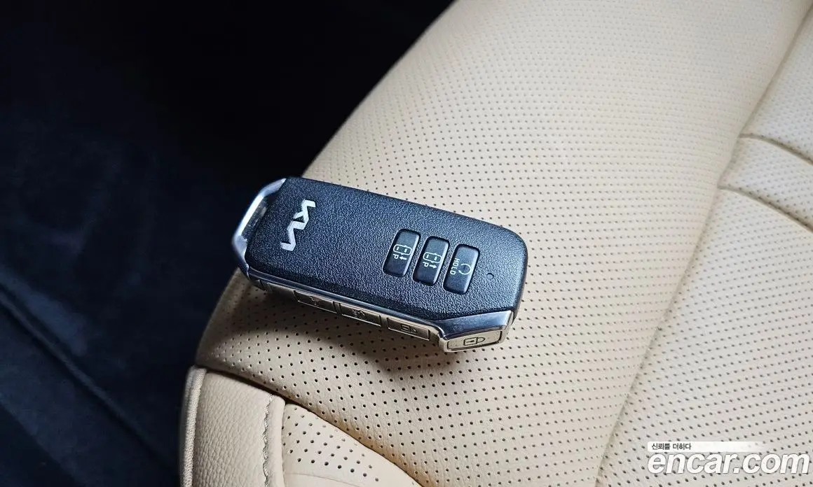 Kia Sorento 2023 2.5 автомат (гидро), фото 33
