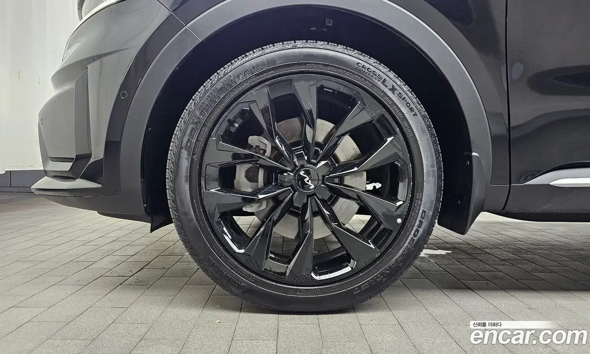 Kia Sorento 2023 2.5 автомат (гидро), фото 5
