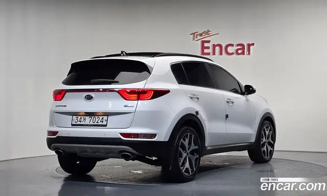 Kia Sportage 2018 2.0 автомат (гидро), миниатюра 2