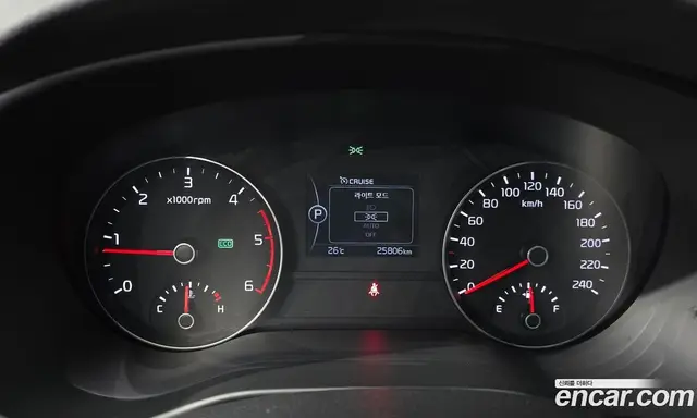 Kia Sportage 2018 2.0 автомат (гидро), миниатюра 11
