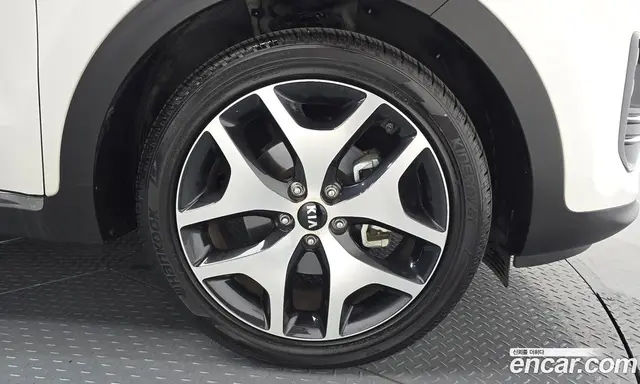 Kia Sportage 2018 2.0 автомат (гидро), миниатюра 7