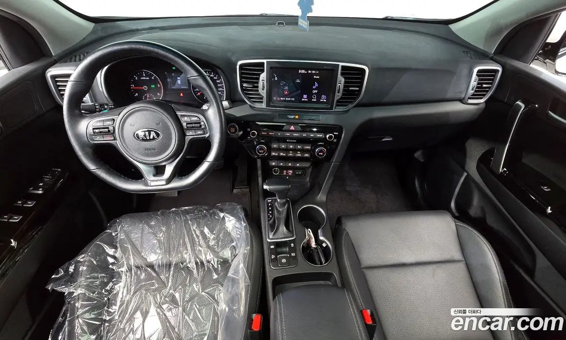 Kia Sportage 2018 2.0 автомат (гидро), фото 10