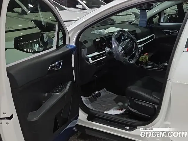 Kia Sportage 2026 1.6 автомат (гидро), миниатюра 6