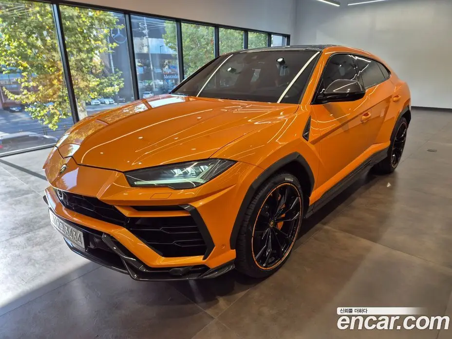 Lamborghini Urus 2022 4.0 автомат (гидро), фото 1 Lamborghini Urus 2022 4.0 автомат (гидро), фото 1