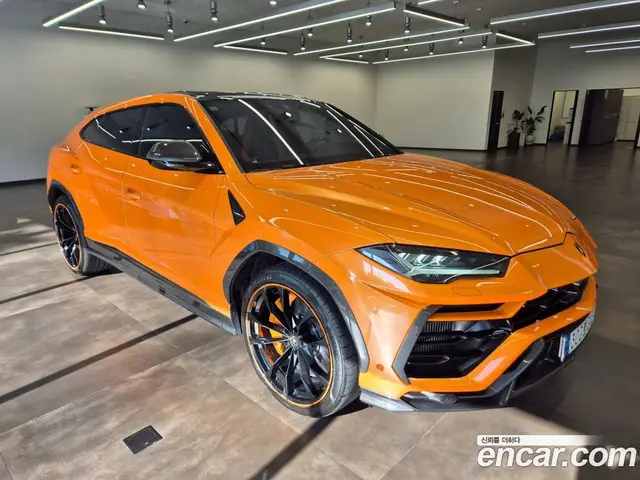 Lamborghini Urus 2022 4.0 автомат (гидро), миниатюра 2 Lamborghini Urus 2022 4.0 автомат (гидро), миниатюра 2