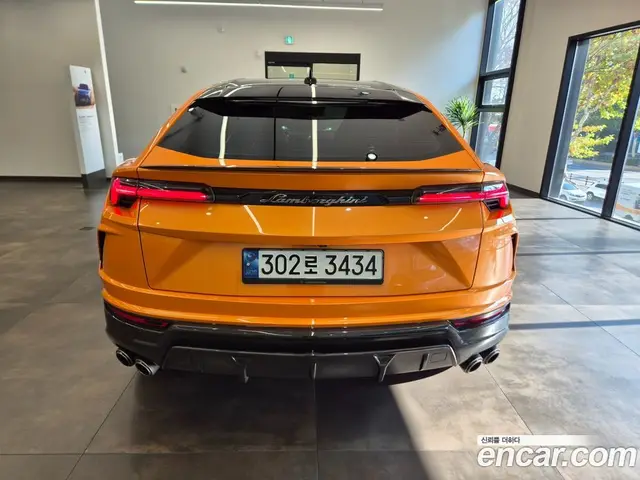 Lamborghini Urus 2022 4.0 автомат (гидро), миниатюра 4 Lamborghini Urus 2022 4.0 автомат (гидро), миниатюра 4