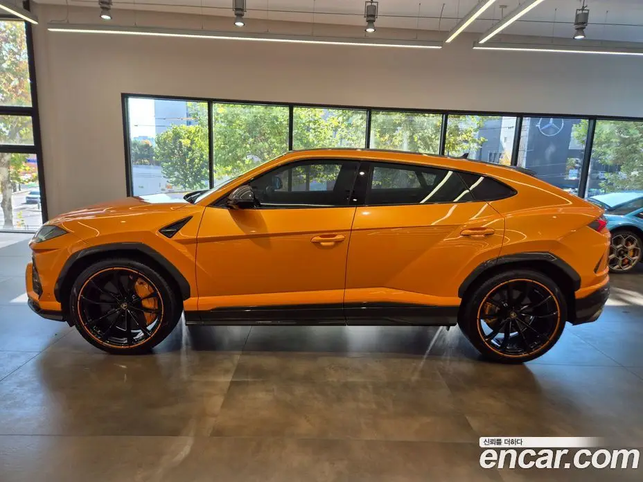 Lamborghini Urus 2022 4.0 автомат (гидро), фото 6 Lamborghini Urus 2022 4.0 автомат (гидро), фото 6
