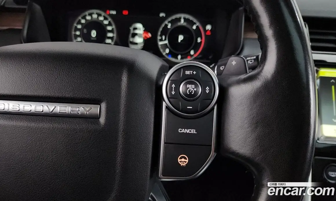 Land Rover Discovery 2018 3.0 автомат (гидро), фото 23