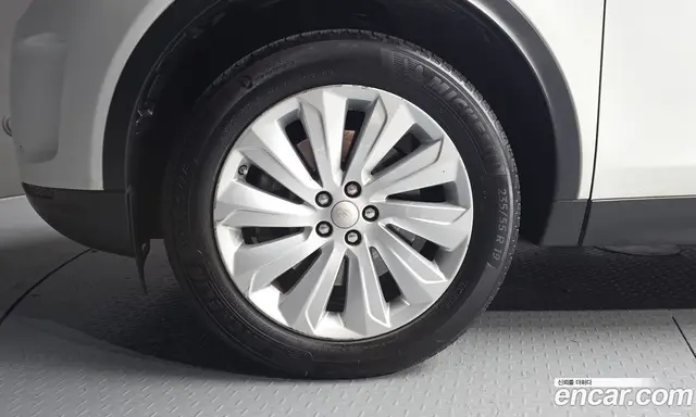 Land Rover Discovery Sport 2020 2.0 автомат (гидро), миниатюра 5