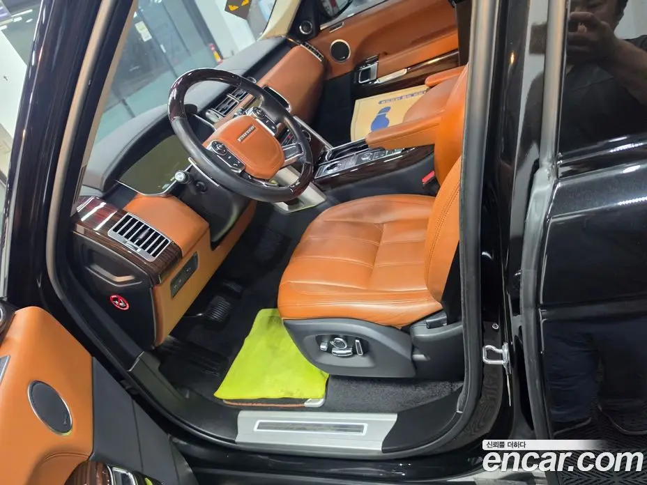 Land Rover Range Rover 2017 4.4 автомат (гидро), фото 7