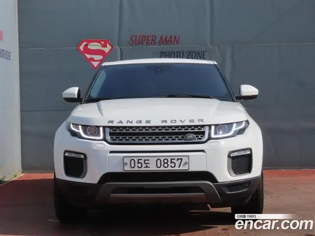 Land Rover Range Rover Evoque 2016 2.0 автомат (гидро), миниатюра 2