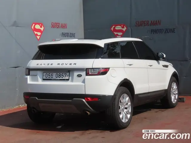 Land Rover Range Rover Evoque 2016 2.0 автомат (гидро), миниатюра 3