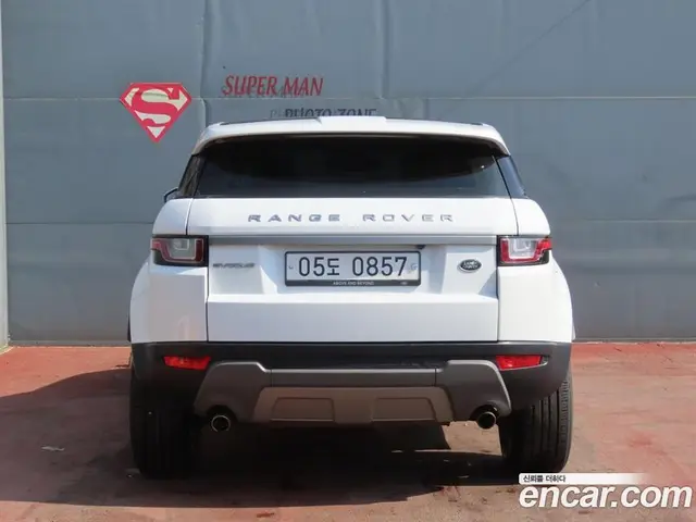 Land Rover Range Rover Evoque 2016 2.0 автомат (гидро), миниатюра 4