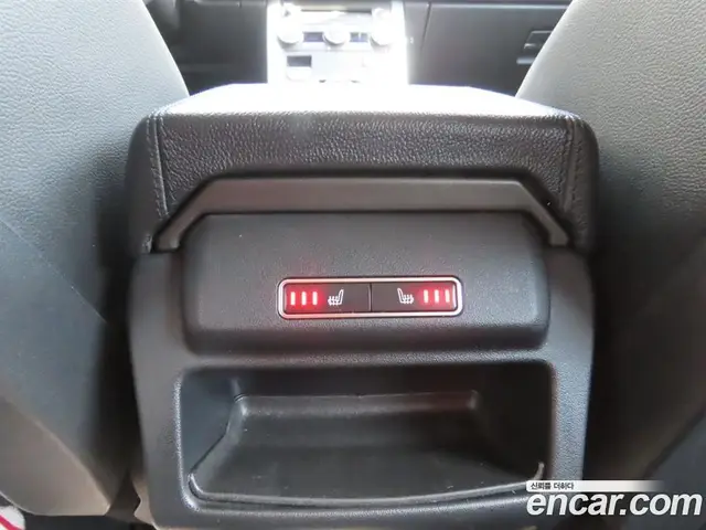 Land Rover Range Rover Evoque 2016 2.0 автомат (гидро), миниатюра 8