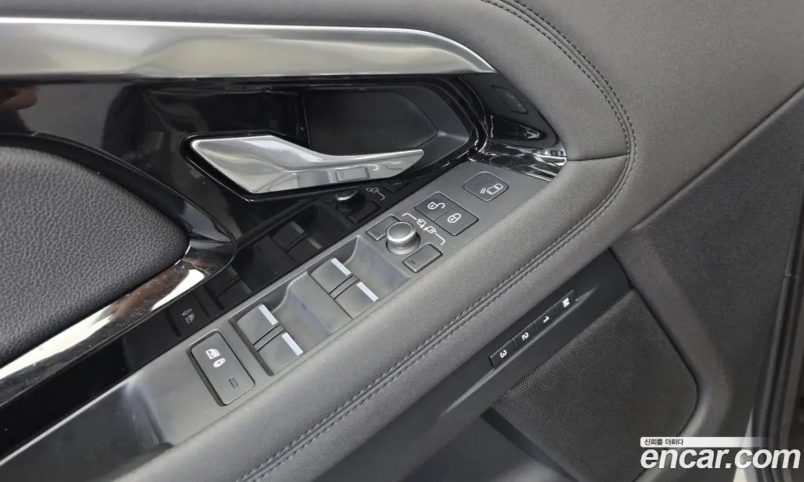 Land Rover Range Rover Evoque 2020 2.0 автомат (гидро), фото 33