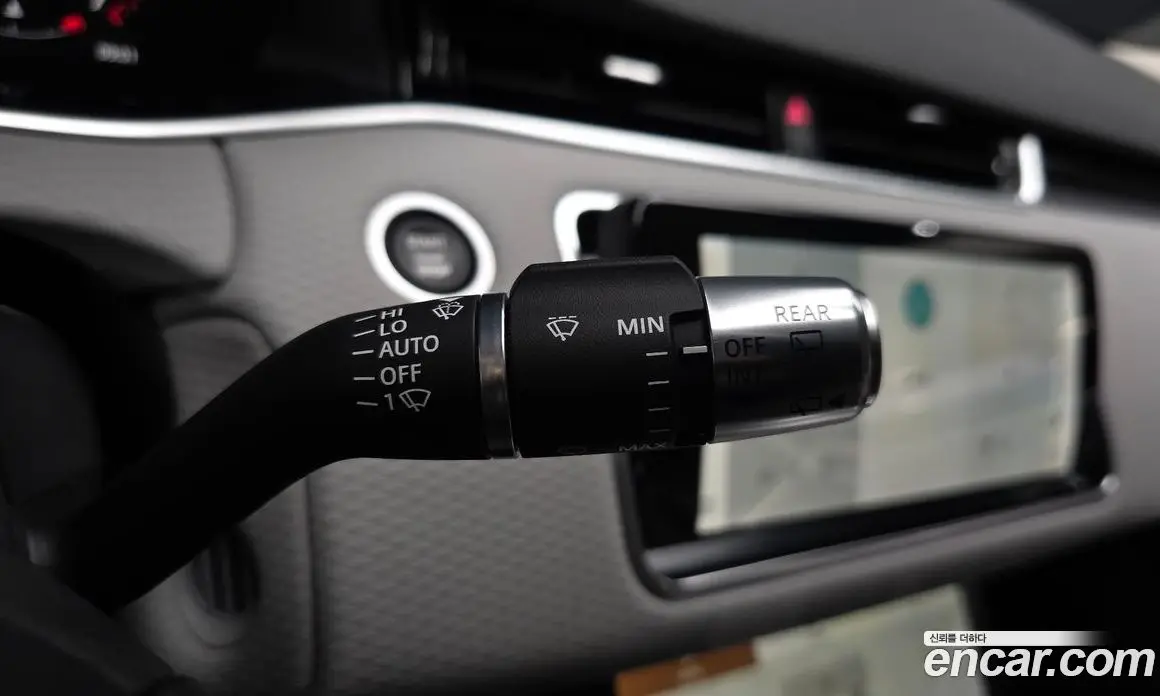 Land Rover Range Rover Evoque 2021 2.0 автомат (гидро), фото 29