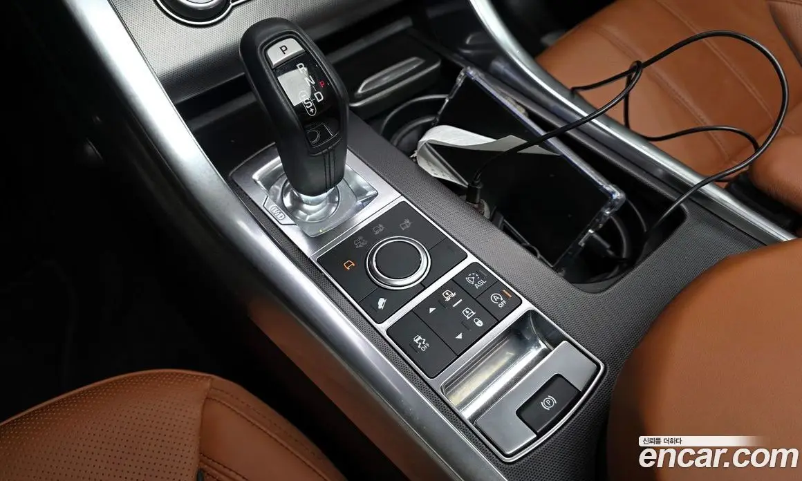 Land Rover Range Rover Sport 2016 3.0 автомат (гидро), фото 9