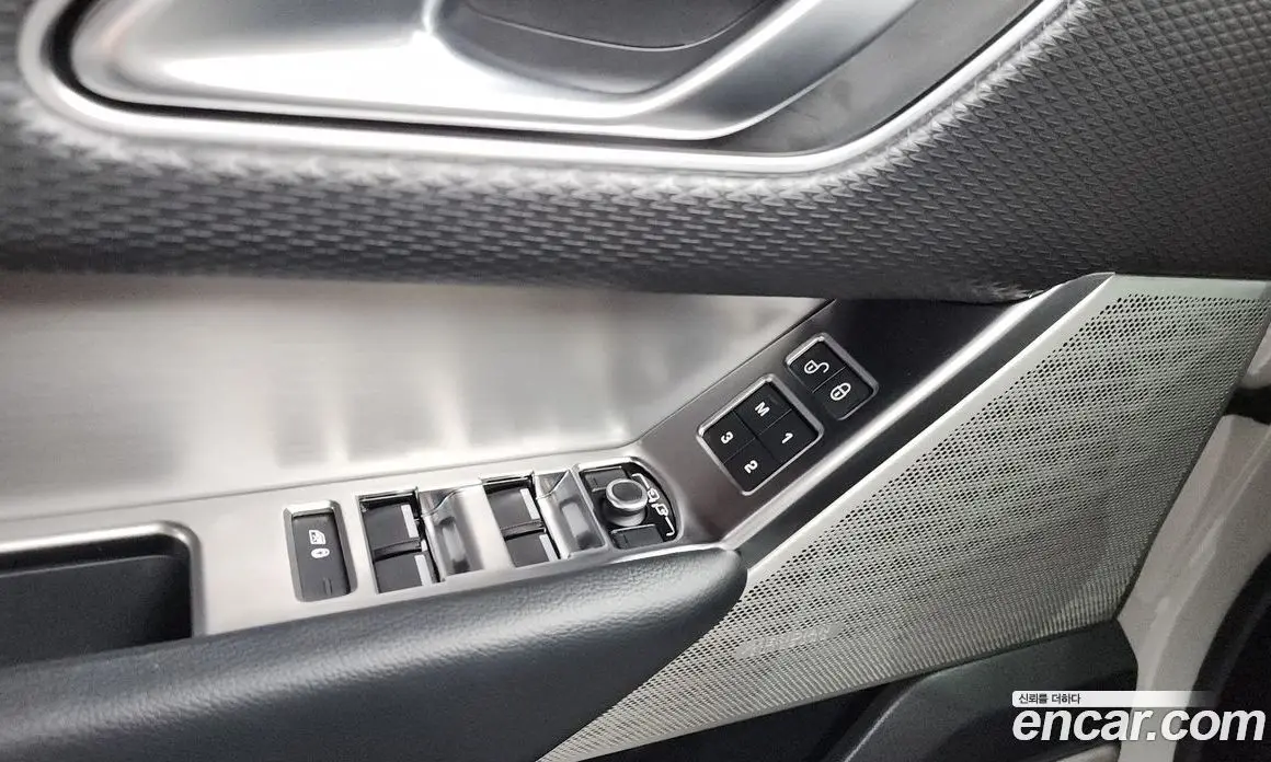 Land Rover Range Rover Velar 2020 3.0 автомат (гидро), фото 32