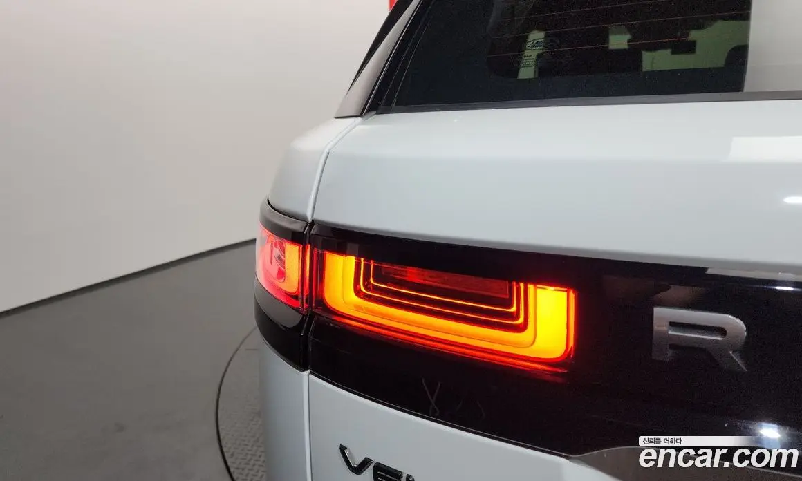Land Rover Range Rover Velar 2020 3.0 автомат (гидро), фото 9