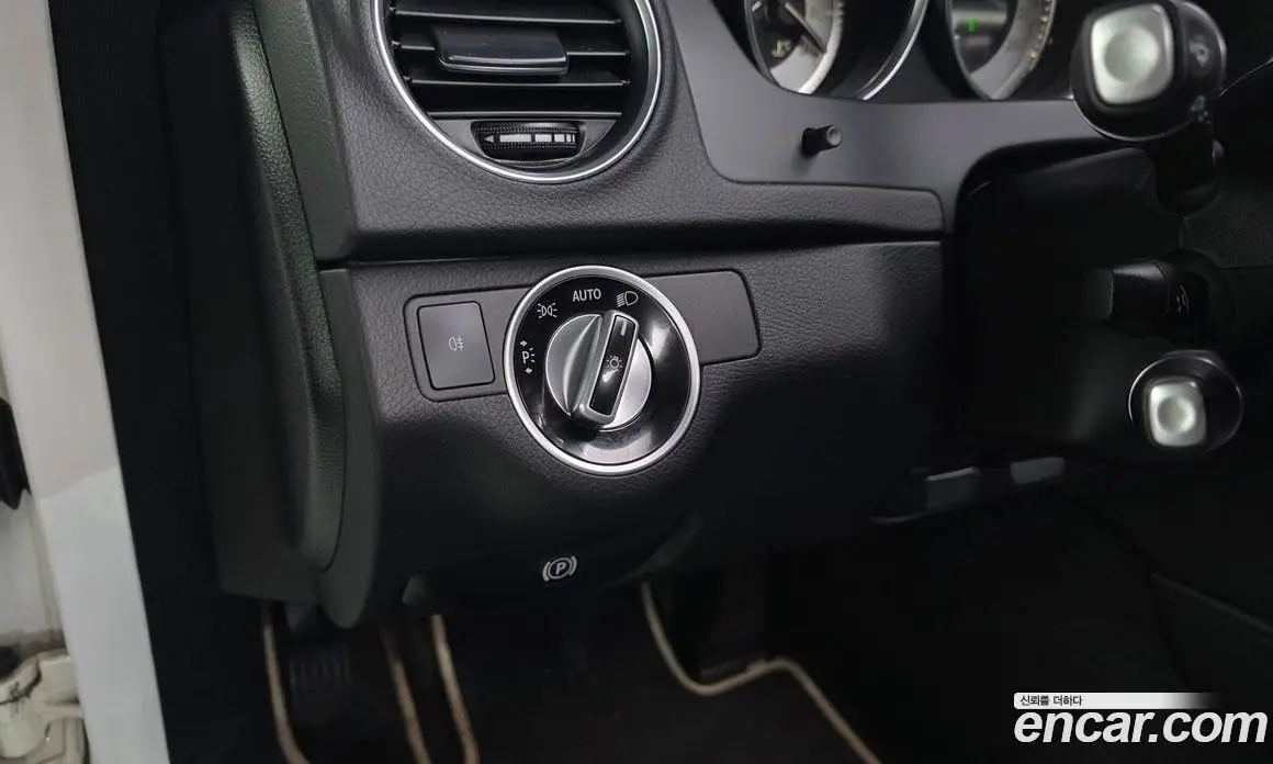 Mercedes-Benz C-Class 2013 1.8 автомат (гидро), фото 18