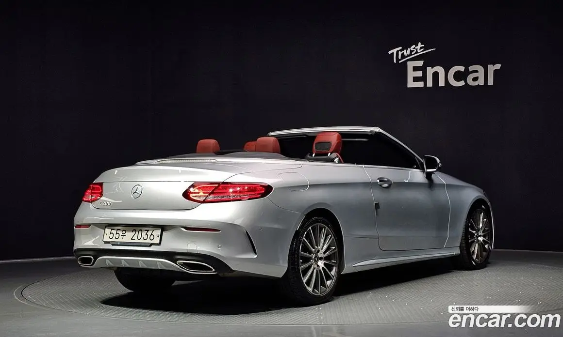 Mercedes-Benz C-Class 2017 2.0 гидро, фото 2 Mercedes-Benz C-Class 2017 2.0 гидро, фото 2