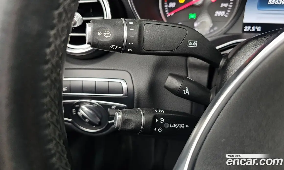 Mercedes-Benz C-Class 2017 2.0 гидро, фото 14 Mercedes-Benz C-Class 2017 2.0 гидро, фото 14