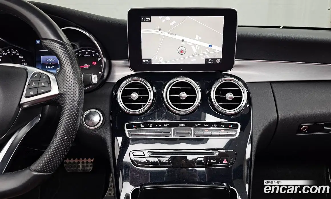 Mercedes-Benz C-Class 2017 2.0 гидро, фото 15 Mercedes-Benz C-Class 2017 2.0 гидро, фото 15