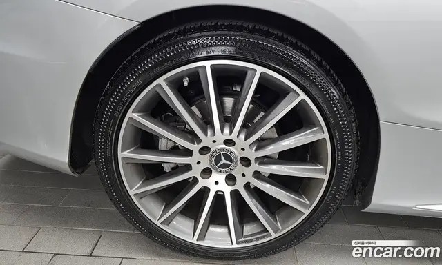 Mercedes-Benz C-Class 2017 2.0 гидро, миниатюра 5 Mercedes-Benz C-Class 2017 2.0 гидро, миниатюра 5
