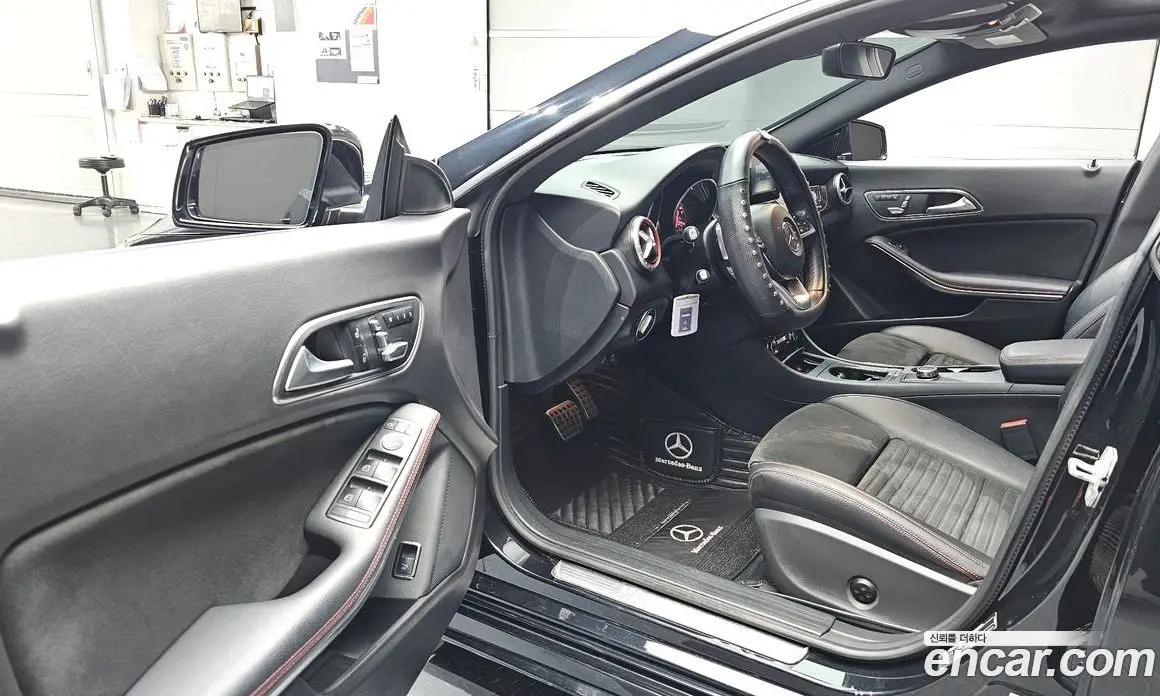 Mercedes-Benz CLA-Class 2018 2.0 гидро, фото 13