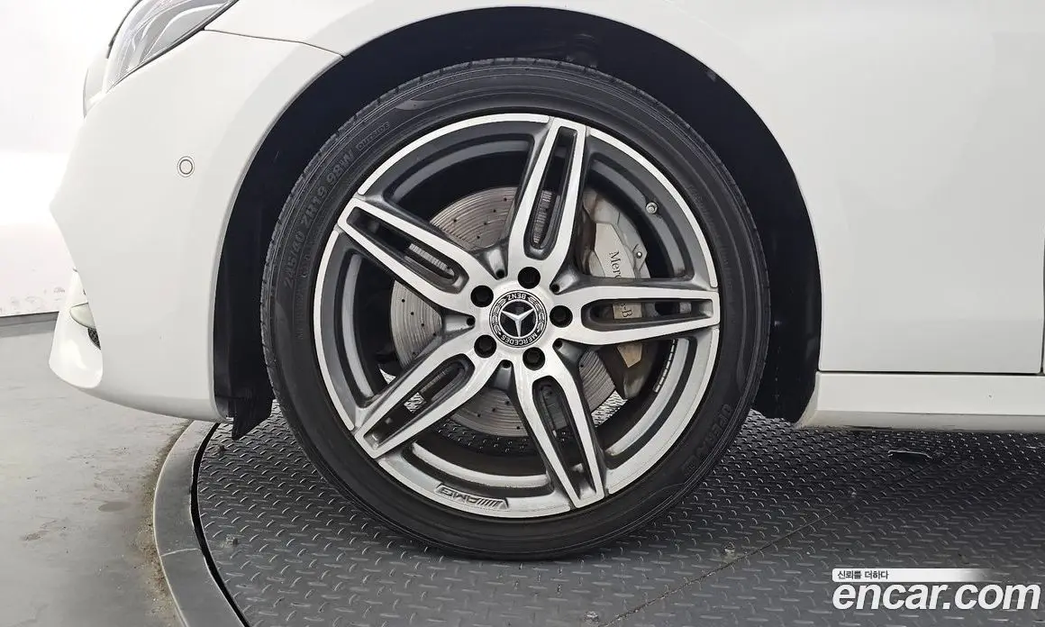 Mercedes-Benz E-Class 2019 2.0 гидро, фото 5