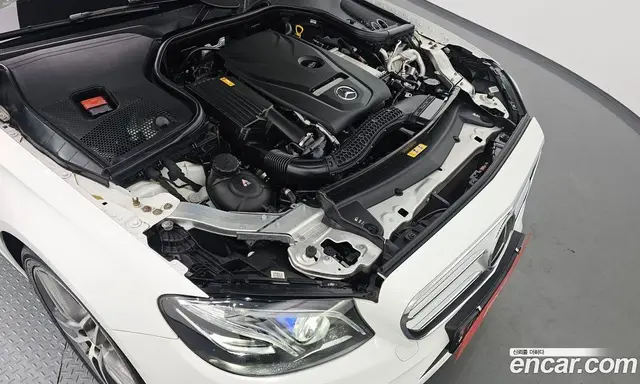 Mercedes-Benz E-Class 2019 2.0 гидро, миниатюра 6