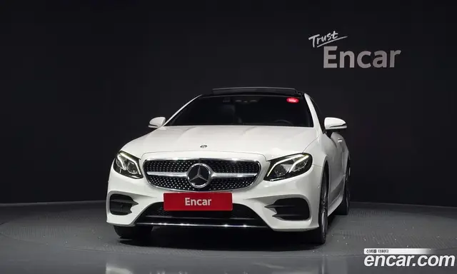 Mercedes-Benz E-Class 2019 3.0 автомат (гидро), миниатюра 3