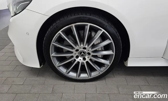 Mercedes-Benz E-Class 2019 3.0 автомат (гидро), миниатюра 5