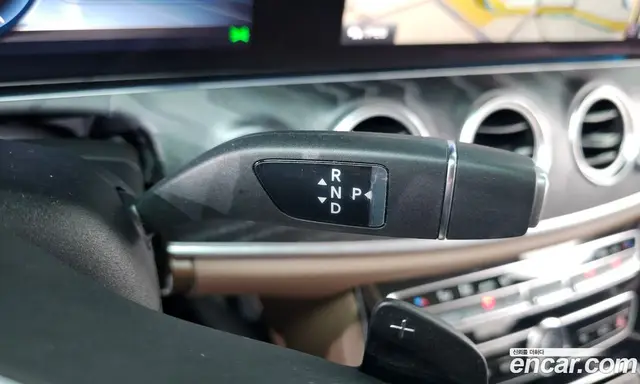 Mercedes-Benz E-Class 2019 2.0 гидро, миниатюра 12