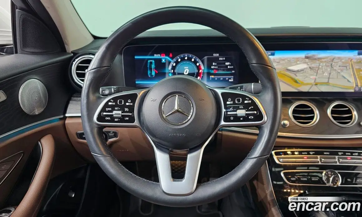 Mercedes-Benz E-Class 2019 2.0 гидро, фото 19 Mercedes-Benz E-Class 2019 2.0 гидро, фото 19
