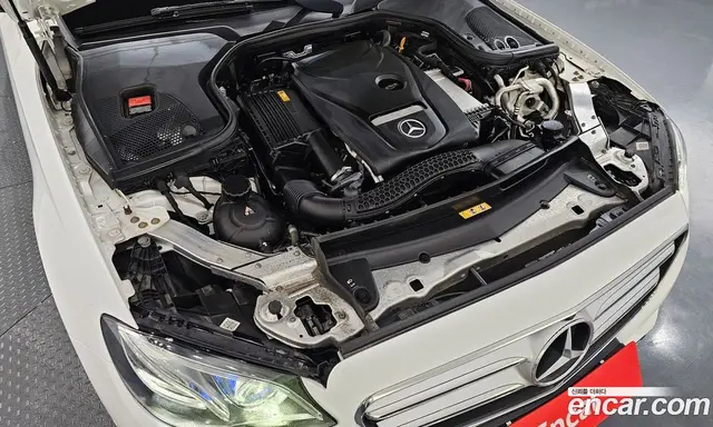 Mercedes-Benz E-Class 2019 2.0 гидро, миниатюра 6 Mercedes-Benz E-Class 2019 2.0 гидро, миниатюра 6