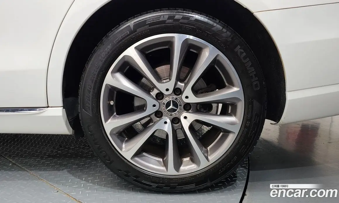 Mercedes-Benz E-Class 2019 2.0 гидро, фото 7 Mercedes-Benz E-Class 2019 2.0 гидро, фото 7