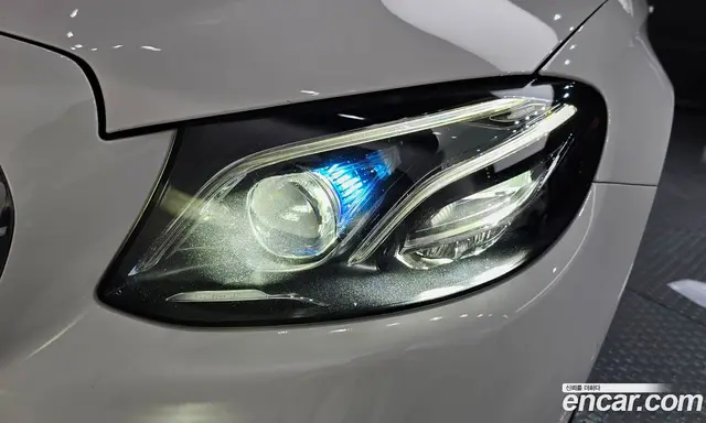 Mercedes-Benz E-Class 2019 2.0 гидро, миниатюра 8 Mercedes-Benz E-Class 2019 2.0 гидро, миниатюра 8