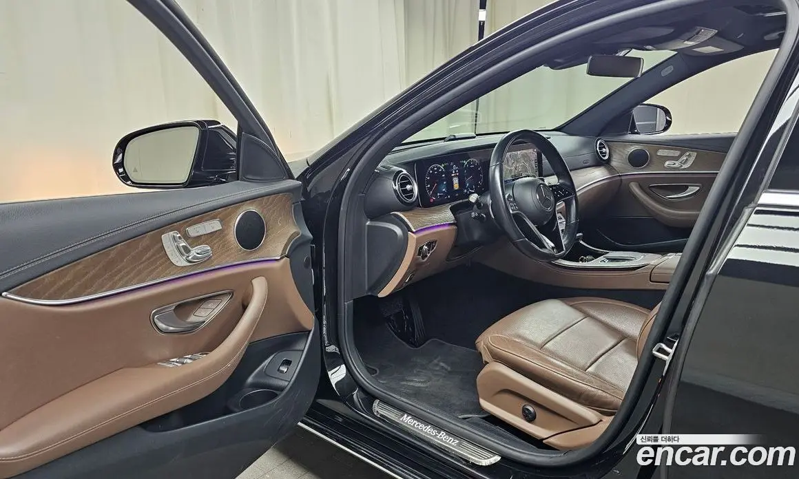 Mercedes-Benz E-Class 2021 2.0 автомат (гидро), фото 13