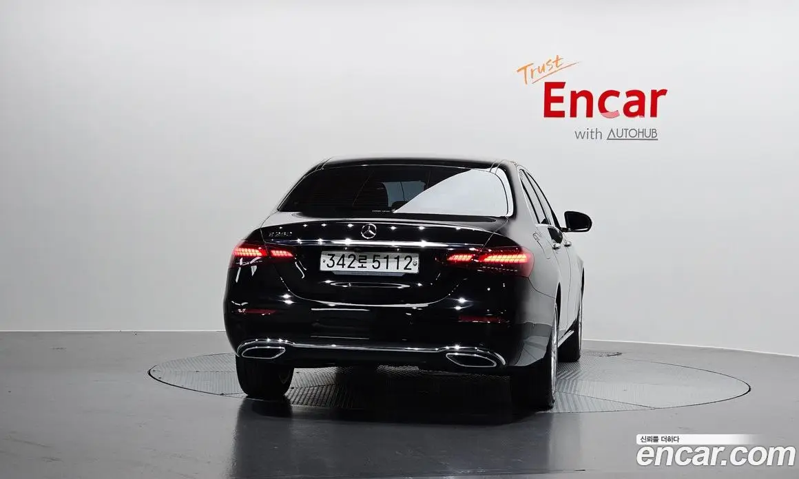 Mercedes-Benz E-Class 2021 2.0 автомат (гидро), фото 4