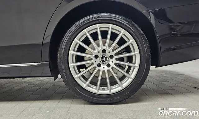 Mercedes-Benz E-Class 2021 2.0 автомат (гидро), миниатюра 7