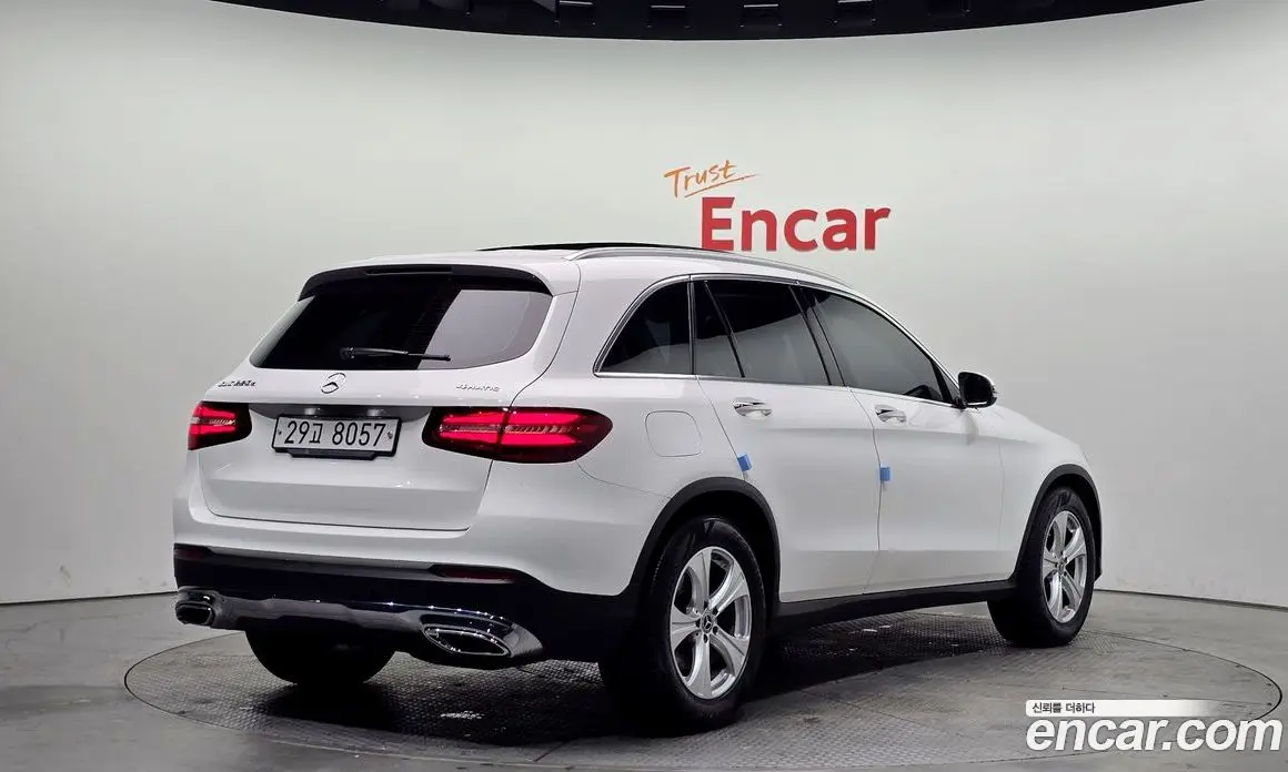 Mercedes-Benz GLC-Class 2018 2.1 гидро, фото 2 Mercedes-Benz GLC-Class 2018 2.1 гидро, фото 2