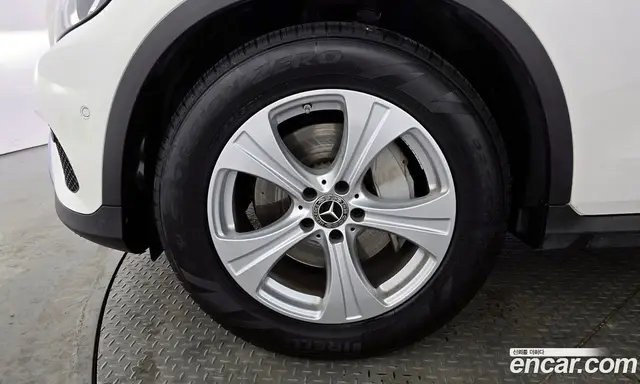 Mercedes-Benz GLC-Class 2018 2.1 гидро, миниатюра 5 Mercedes-Benz GLC-Class 2018 2.1 гидро, миниатюра 5
