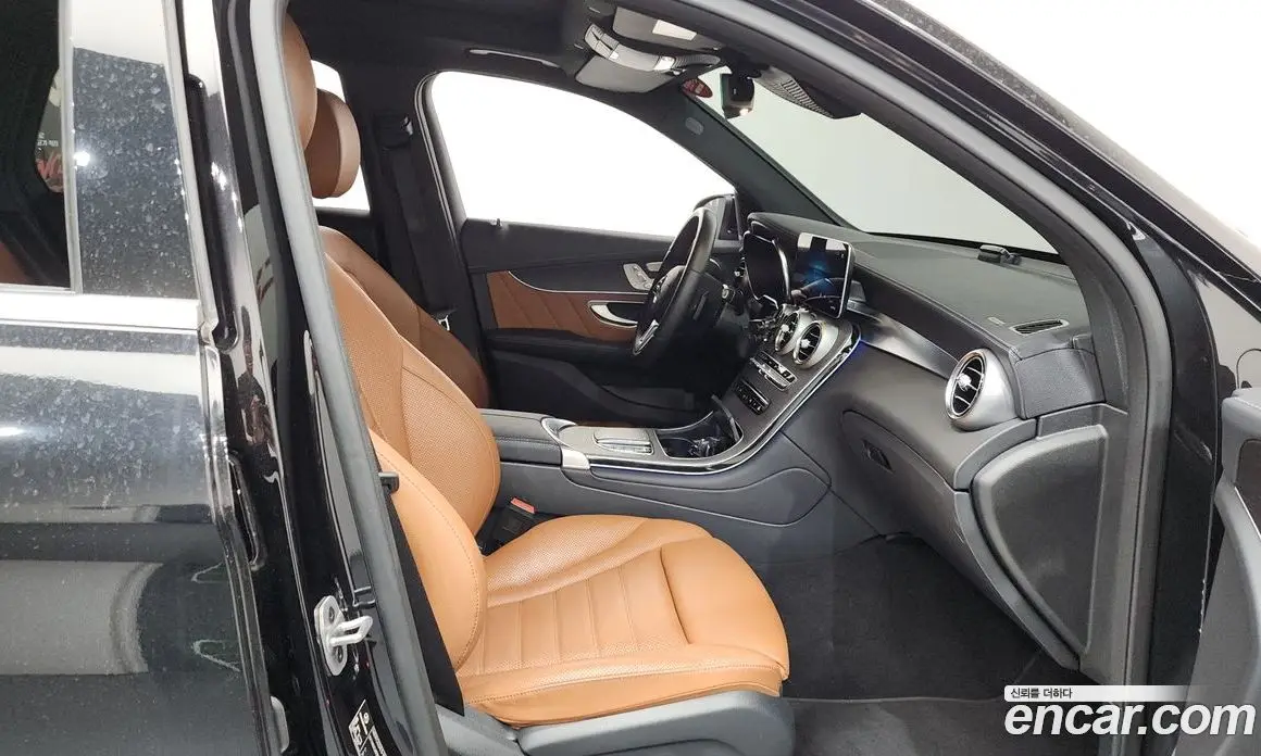 Mercedes-Benz GLC-Class 2022 2.0 гидро, фото 16 Mercedes-Benz GLC-Class 2022 2.0 гидро, фото 16