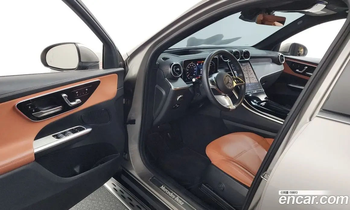 Mercedes-Benz GLC-Class 2024 2.0 гидро, фото 13