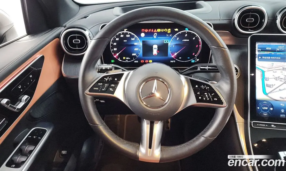 Mercedes-Benz GLC-Class 2024 2.0 гидро, фото 19